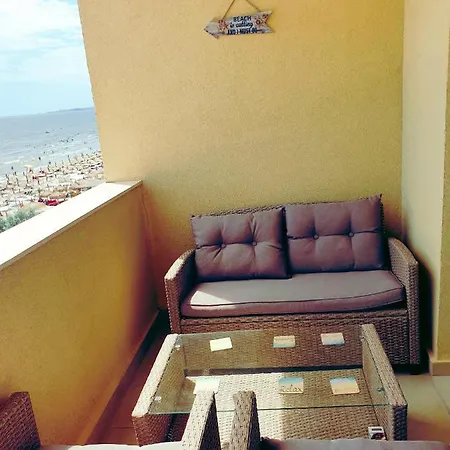 Bellami By The Sea Apartment *